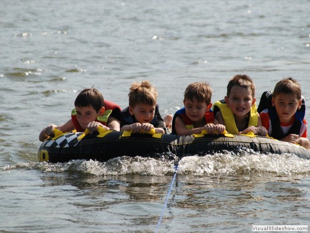 Summer fun on Lake Bob Sandlin